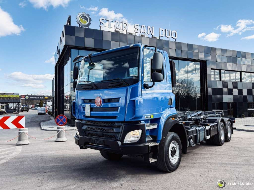 Вантажівка шасі Tatra  T158 PHOENIX 6x6 Euro 6: фото 9
