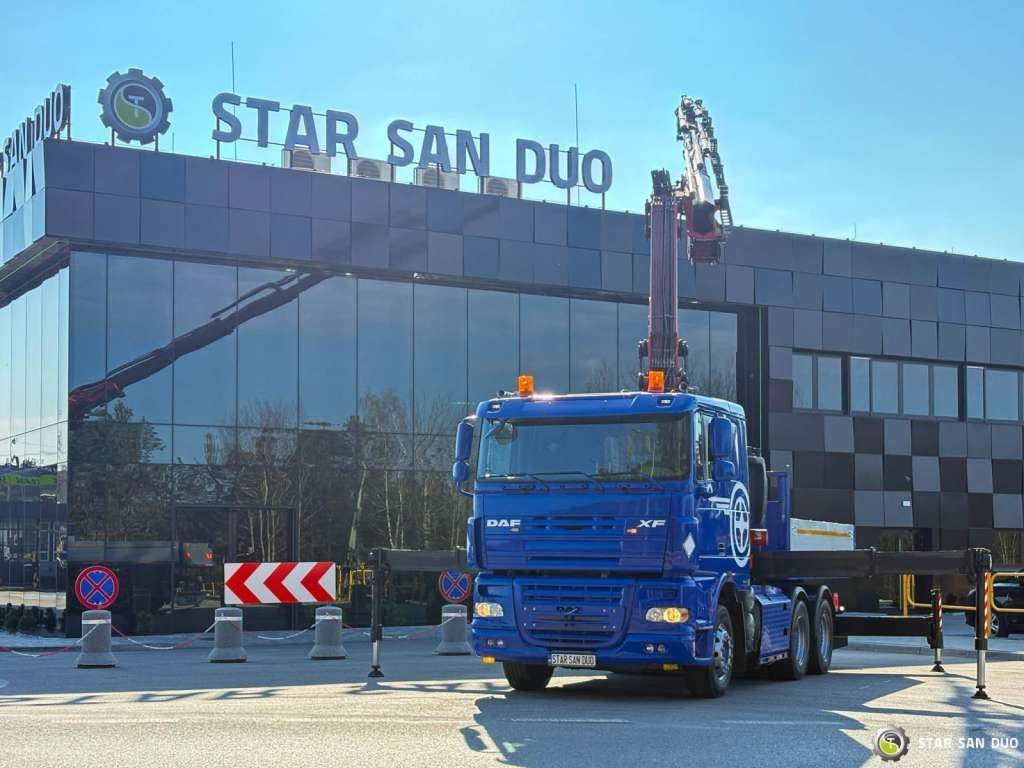 DAF XF 105.510 6x4 FASSI 450 FLY JIB Winch 5th - Тягач: фото 3 DAF XF 105.510 6x4 FASSI 450 FLY JIB Winch 5th - Тягач: фото 3