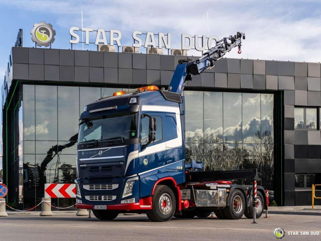 Volvo FH 500 6x2 HMF 3220-K5 HDS Crane Euro 6 - Вантажівка з маніпулятором, Тягач: фото 1 Volvo FH 500 6x2 HMF 3220-K5 HDS Crane Euro 6 - Вантажівка з маніпулятором, Тягач: фото 1