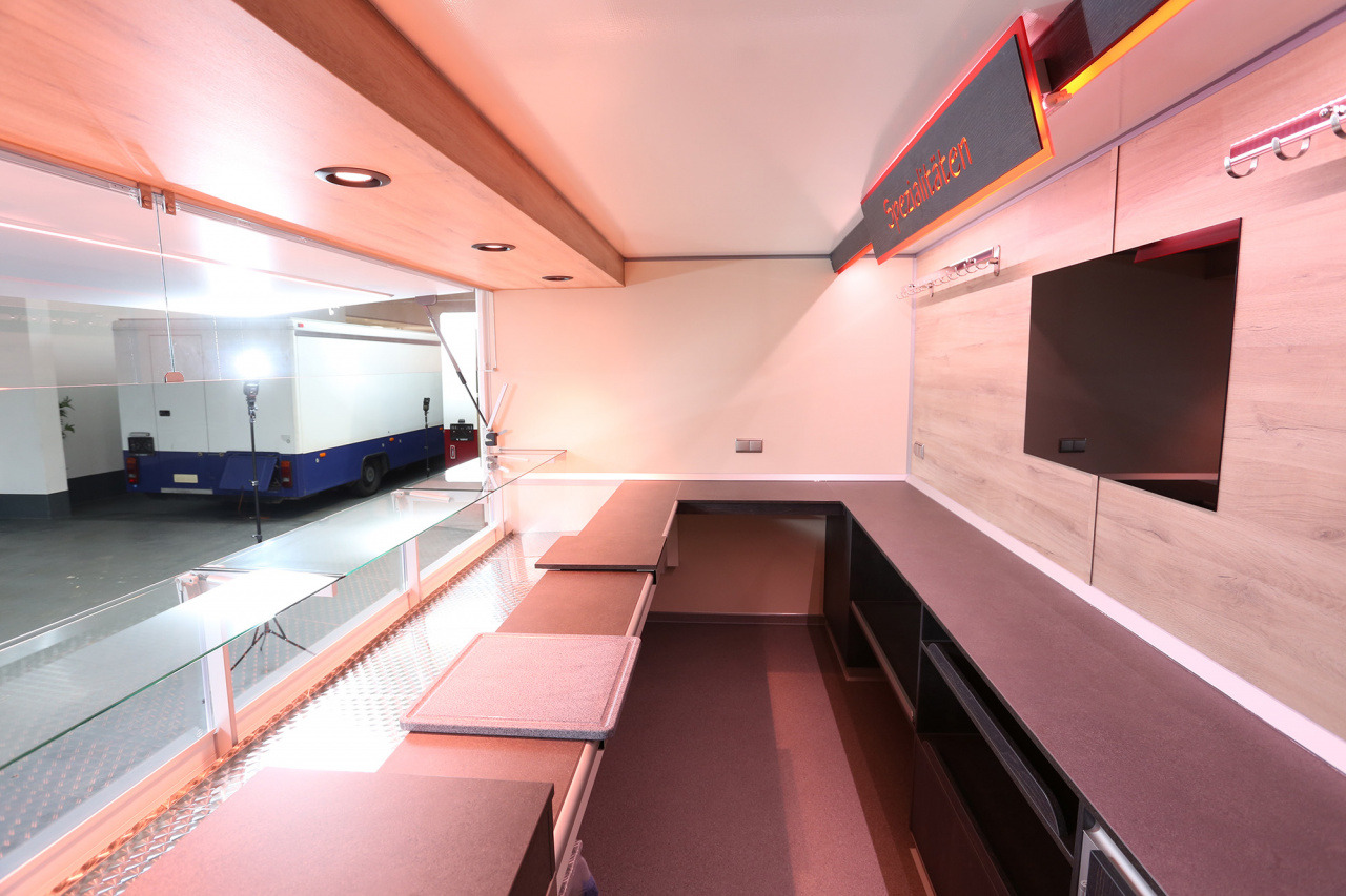 Verkaufsanhänger BORCO HÖHNS - Торговий причіп: фото 3 Verkaufsanhänger BORCO HÖHNS - Торговий причіп: фото 3