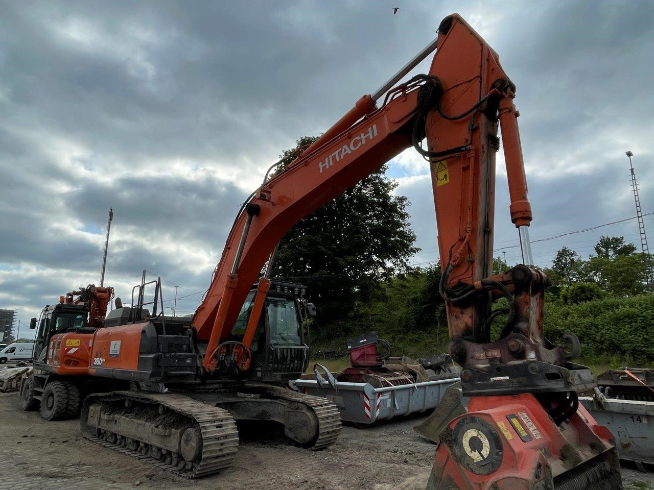 HITACHI ZX350 LCN - 6 - Гусеничний екскаватор: фото 3 HITACHI ZX350 LCN - 6 - Гусеничний екскаватор: фото 3