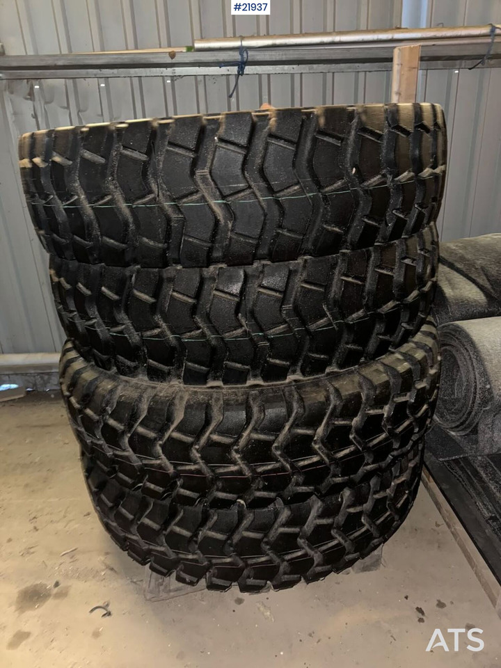 4 stk dekk til hjullaster eller veghøvel - Шина в категорії Будівельна техніка: фото 3 4 stk dekk til hjullaster eller veghøvel - Шина в категорії Будівельна техніка: фото 3