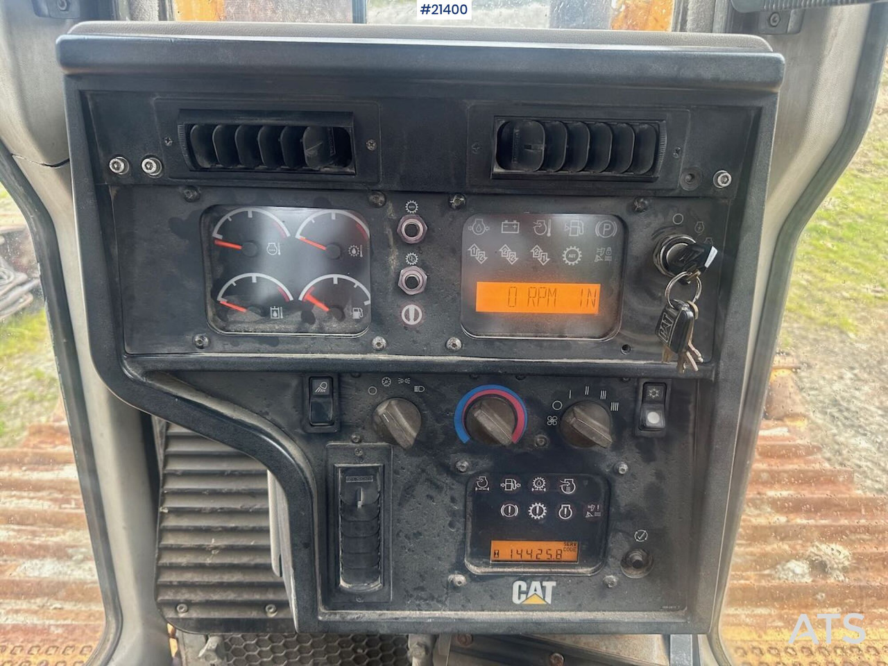 Бульдозер Caterpillar D6R LGP: фото 24