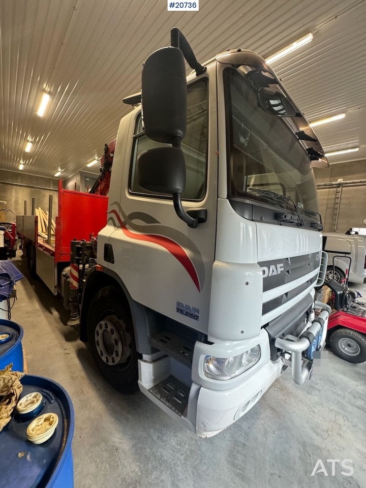 DAF CF75.250 - Вантажівка з маніпулятором, Бортова вантажівка/ Платформа: фото 5 DAF CF75.250 - Вантажівка з маніпулятором, Бортова вантажівка/ Платформа: фото 5