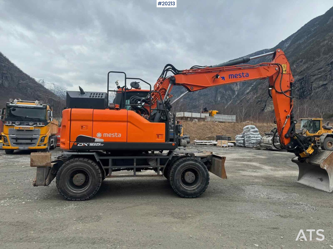 Doosan DX165W-5 - Колісний навантажувач: фото 3 Doosan DX165W-5 - Колісний навантажувач: фото 3