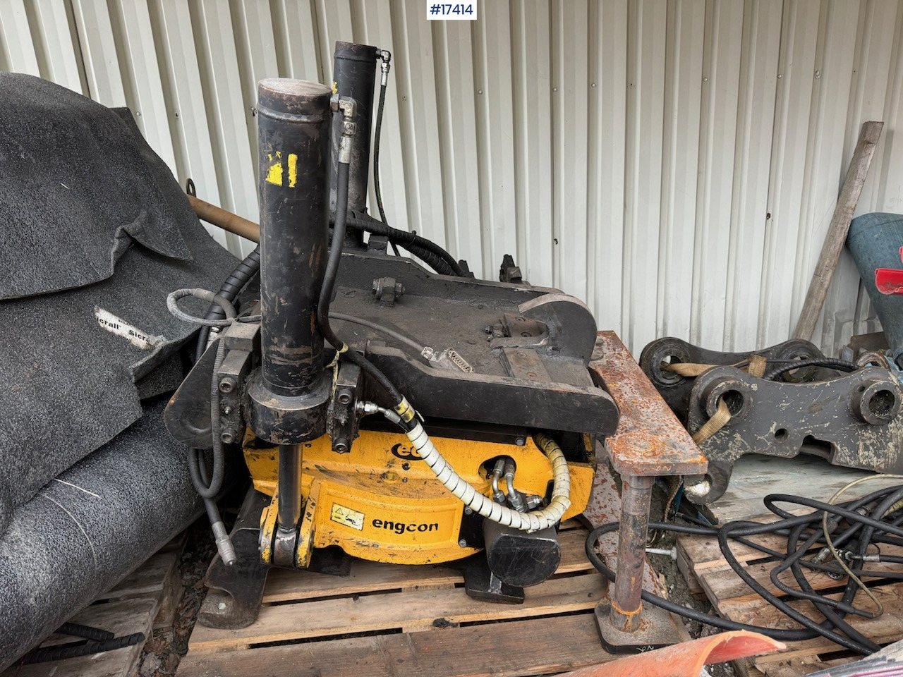 Engcon Rototilt - Тилтротатор в категорії Будівельна техніка: фото 2 Engcon Rototilt - Тилтротатор в категорії Будівельна техніка: фото 2