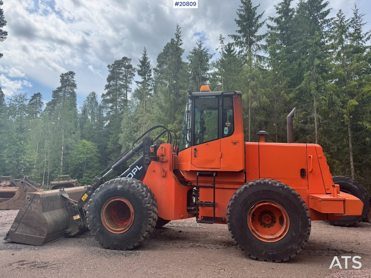 Fiat Hitachi W130PL - Колісний навантажувач: фото 2 Fiat Hitachi W130PL - Колісний навантажувач: фото 2