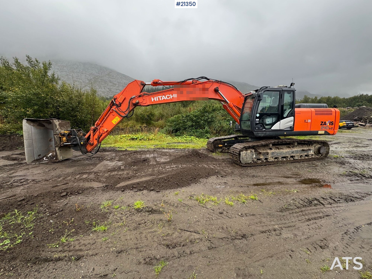 Hitachi ZX210LC - Екскаватор: фото 3 Hitachi ZX210LC - Екскаватор: фото 3