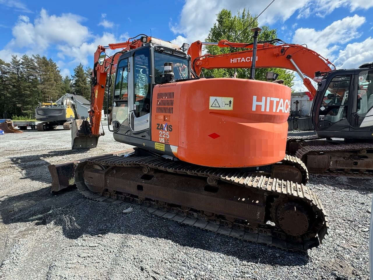 Hitachi ZX225 - Екскаватор: фото 5 Hitachi ZX225 - Екскаватор: фото 5