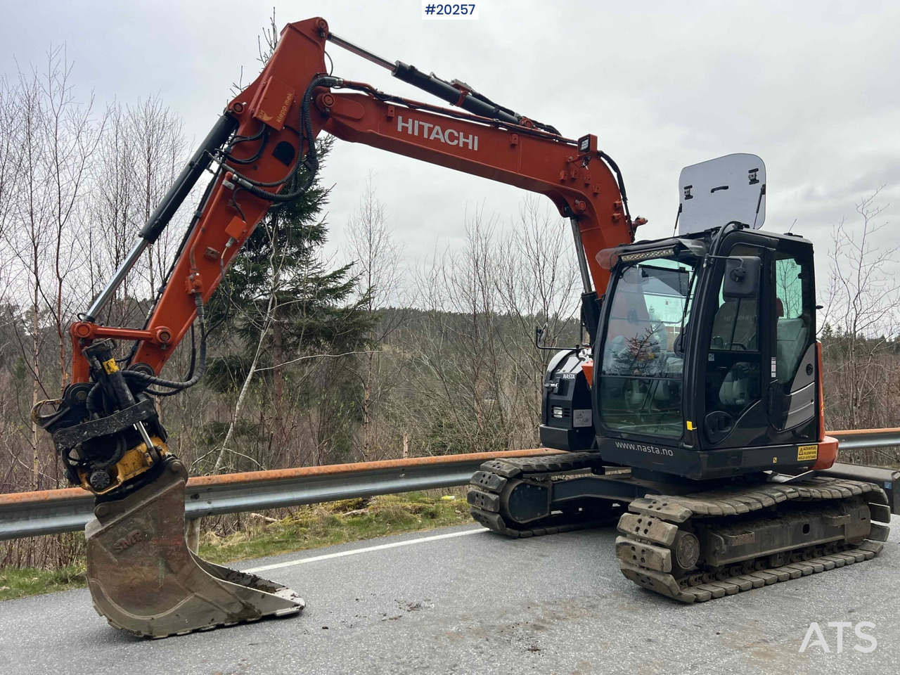 Hitachi ZX85 US-6 - Екскаватор: фото 2 Hitachi ZX85 US-6 - Екскаватор: фото 2