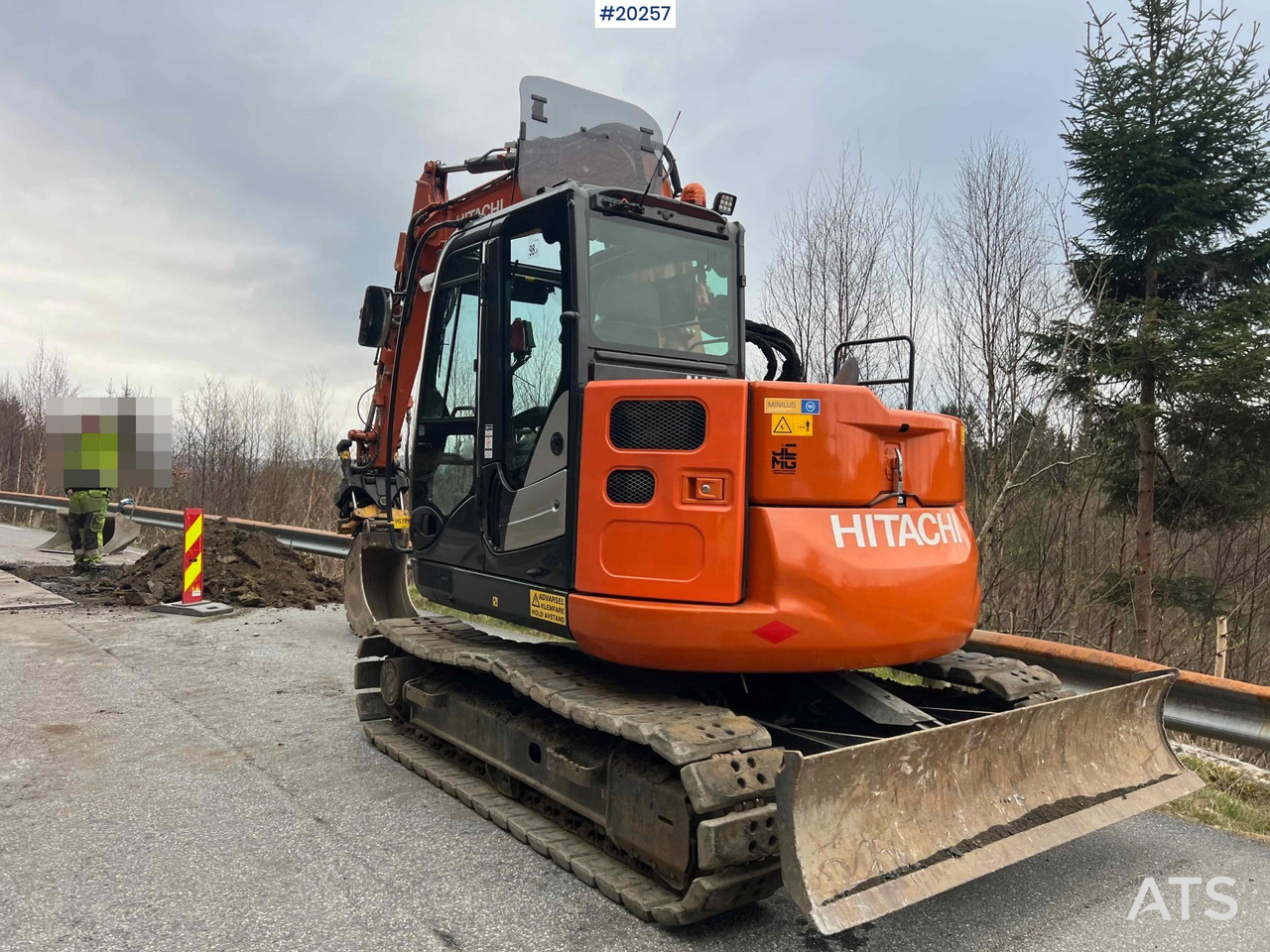 Hitachi ZX85 US-6 - Екскаватор: фото 5 Hitachi ZX85 US-6 - Екскаватор: фото 5