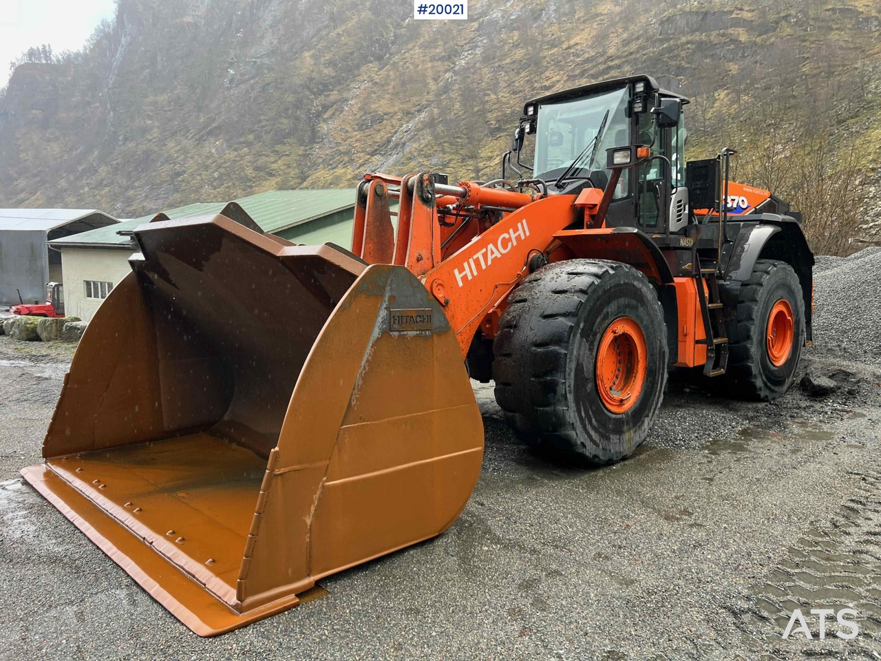 Hitachi zw370-6 Hjullaster m/ vekt, skriver og skuffe - Колісний навантажувач: фото 1 Hitachi zw370-6 Hjullaster m/ vekt, skriver og skuffe - Колісний навантажувач: фото 1