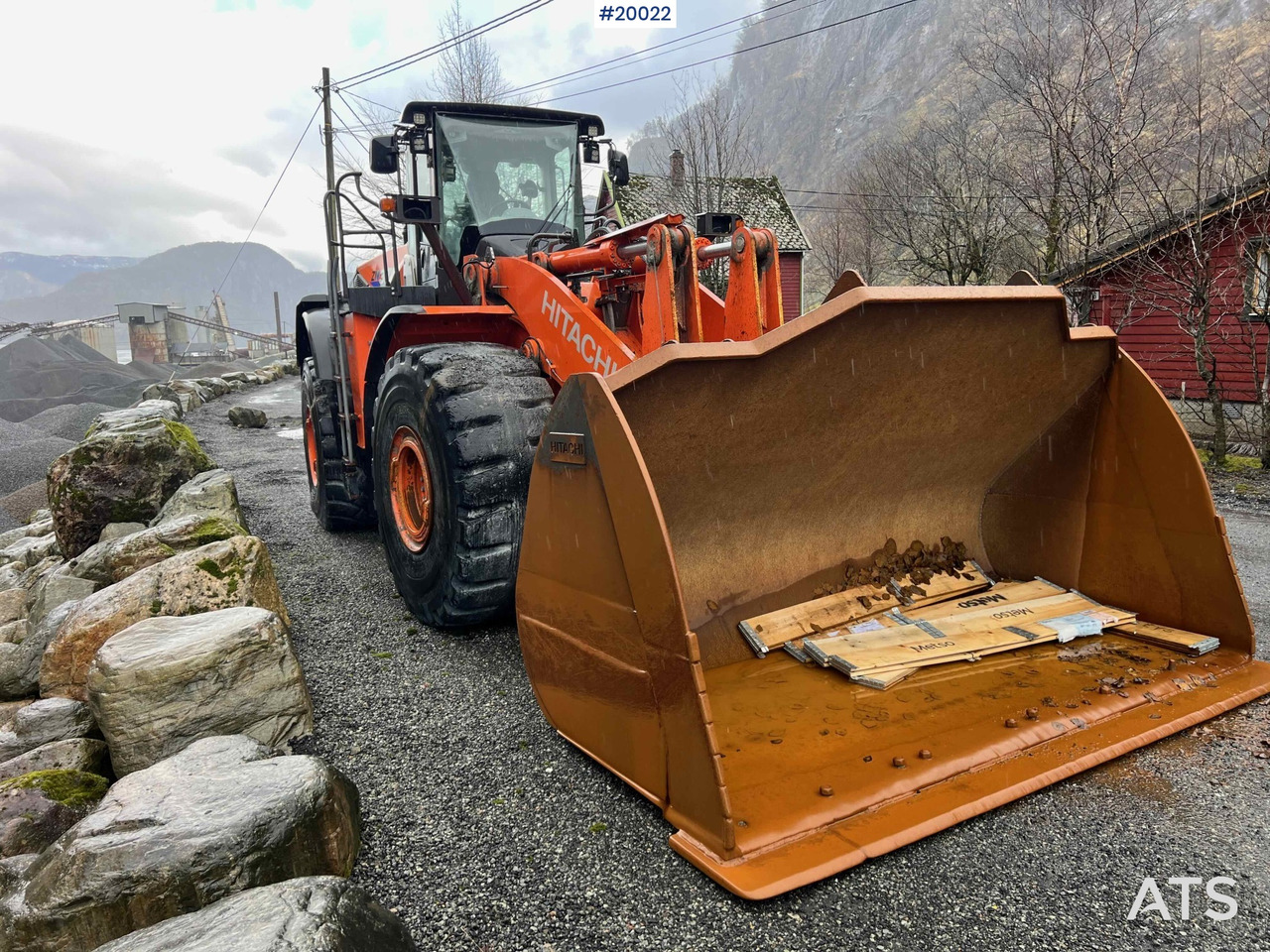 Hitachi zw370-6 hjullaster m / vekt, skriver og skuffe - Колісний навантажувач: фото 2 Hitachi zw370-6 hjullaster m / vekt, skriver og skuffe - Колісний навантажувач: фото 2