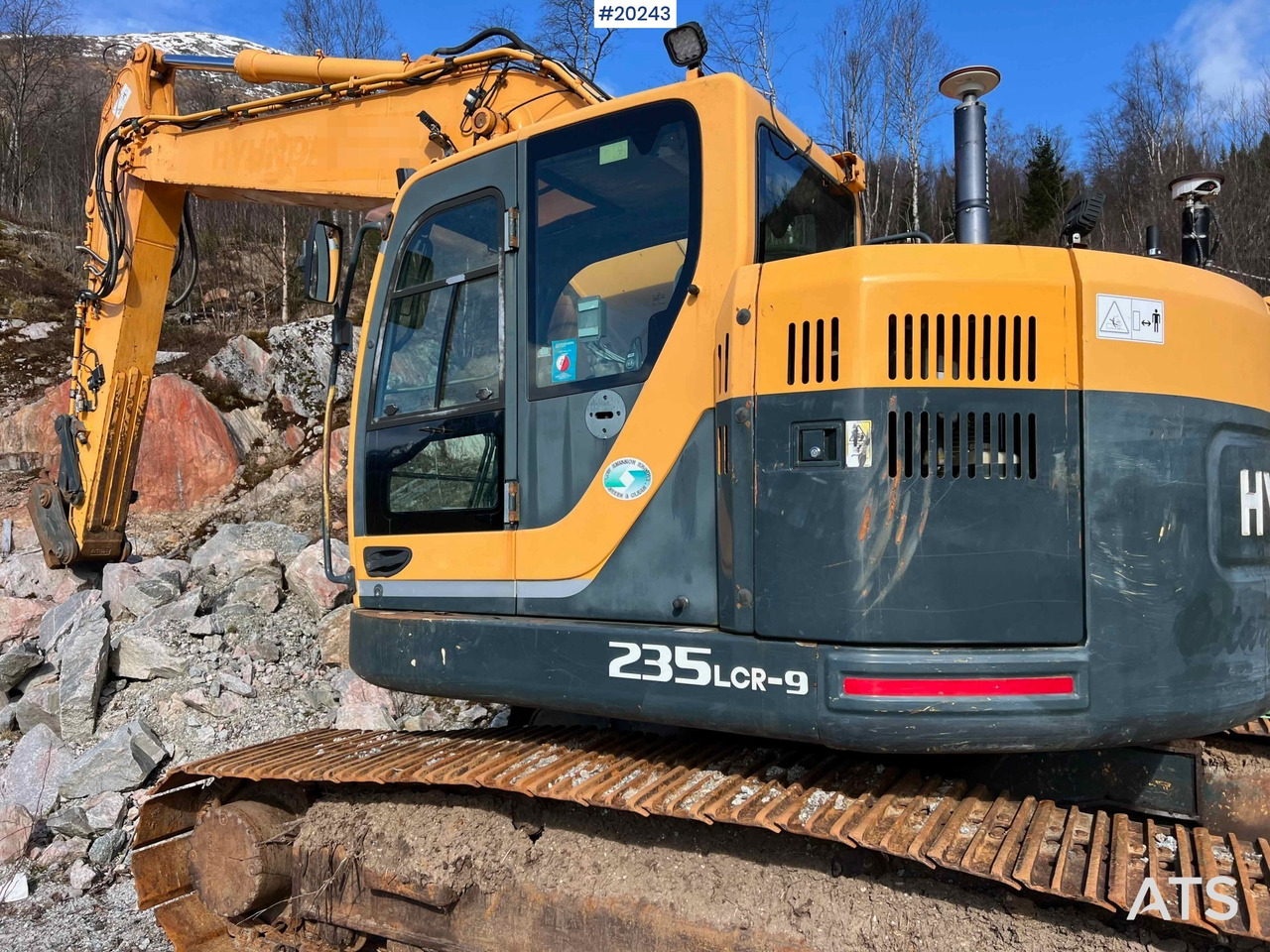 Hyundai Robex 235LCR-9 - Екскаватор: фото 5 Hyundai Robex 235LCR-9 - Екскаватор: фото 5