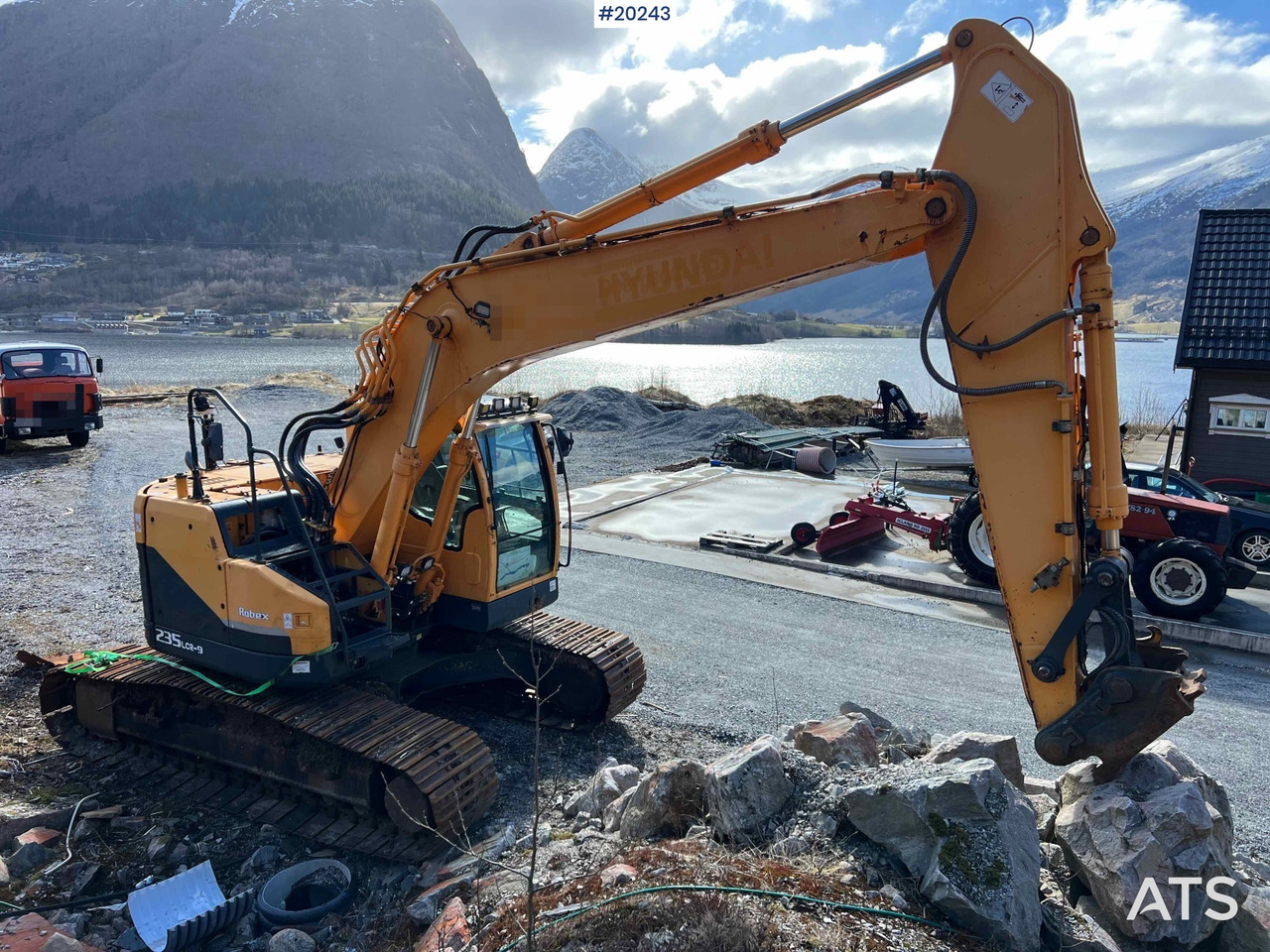 Hyundai Robex 235LCR-9 m/ Graveskuffe og gps - Екскаватор: фото 1 Hyundai Robex 235LCR-9 m/ Graveskuffe og gps - Екскаватор: фото 1