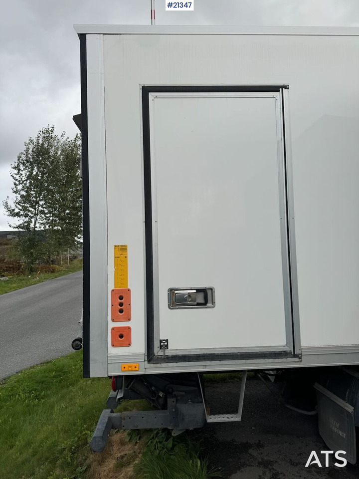 Вантажівка з закритим кузовом Iveco Eurocargo 75-210: фото 16