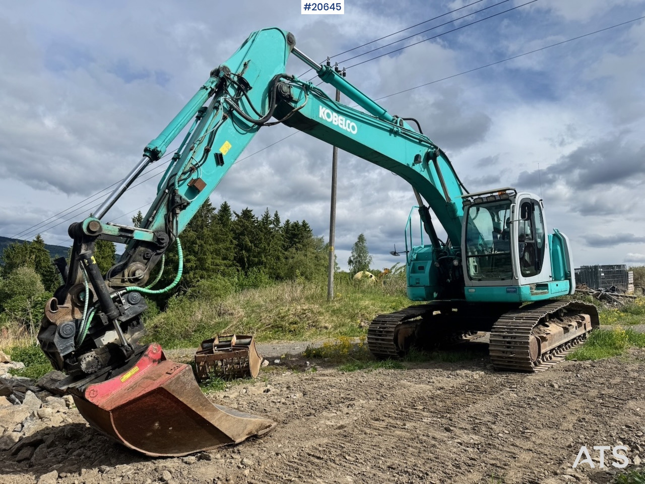Kobelco SK235SR - Екскаватор: фото 1 Kobelco SK235SR - Екскаватор: фото 1