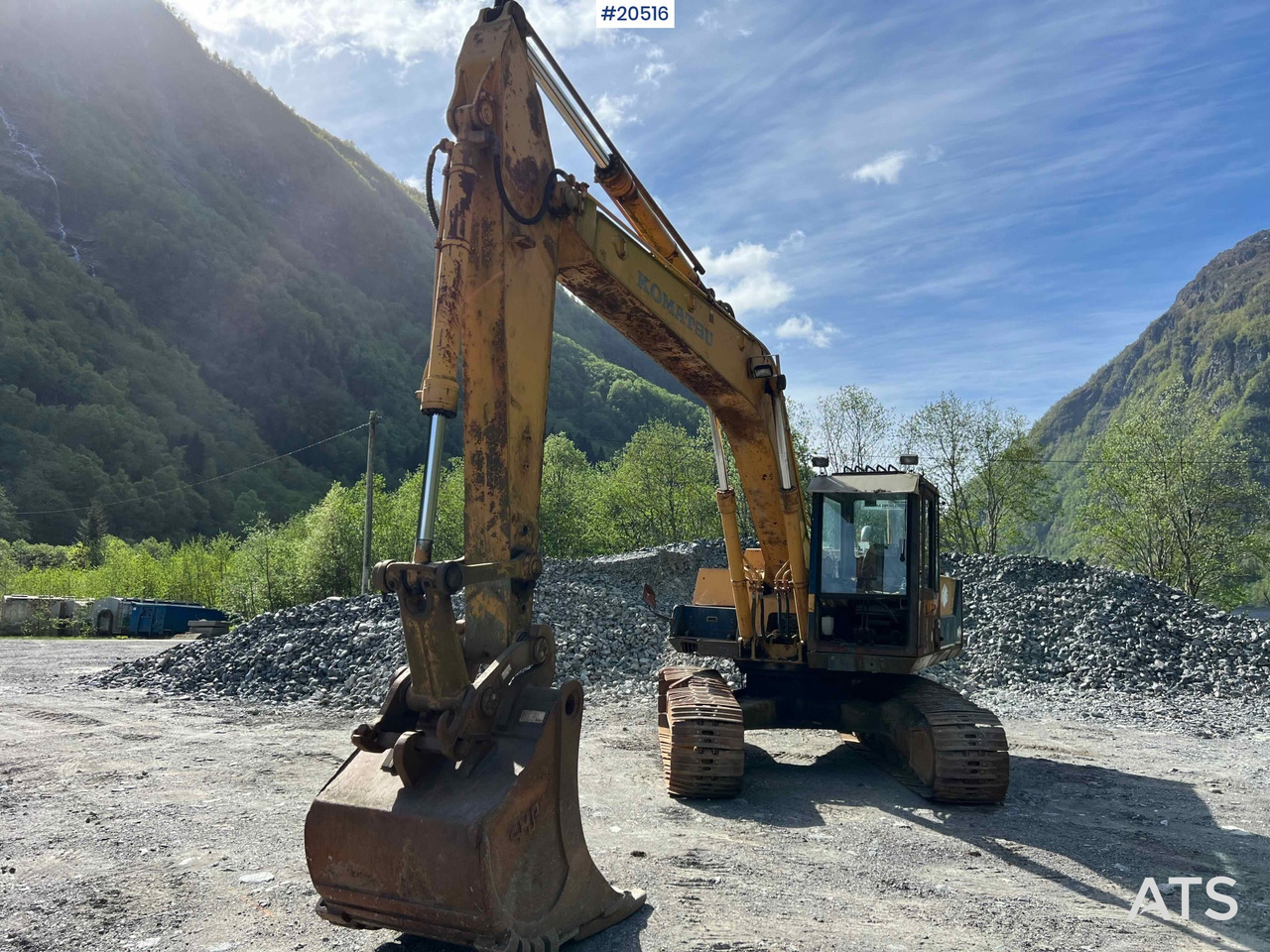 Komatsu PC200-3 - Екскаватор: фото 5 Komatsu PC200-3 - Екскаватор: фото 5