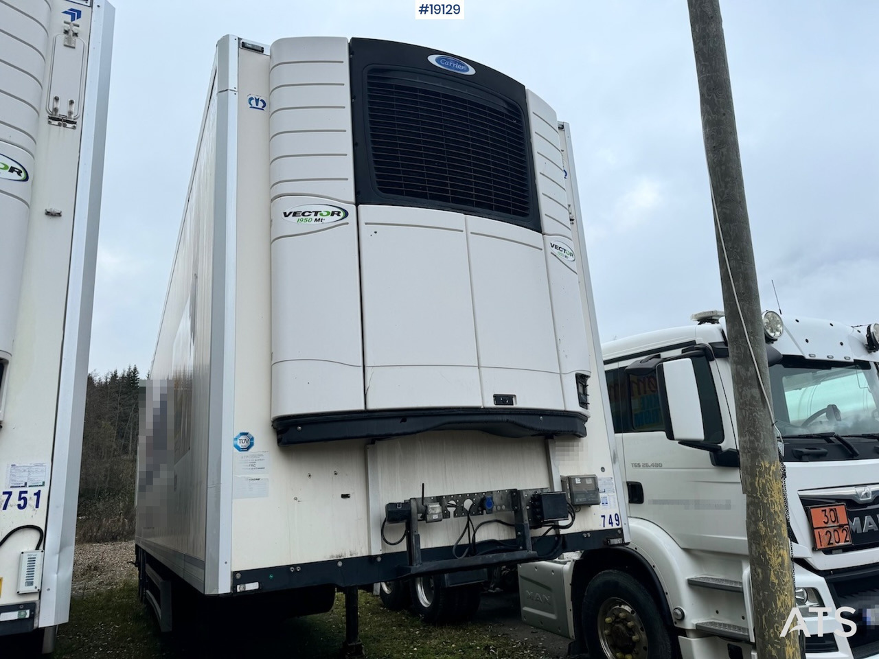 Krone Thermotrall m/ Kjøttheng - Рефрижератор напівпричіп: фото 1 Krone Thermotrall m/ Kjøttheng - Рефрижератор напівпричіп: фото 1