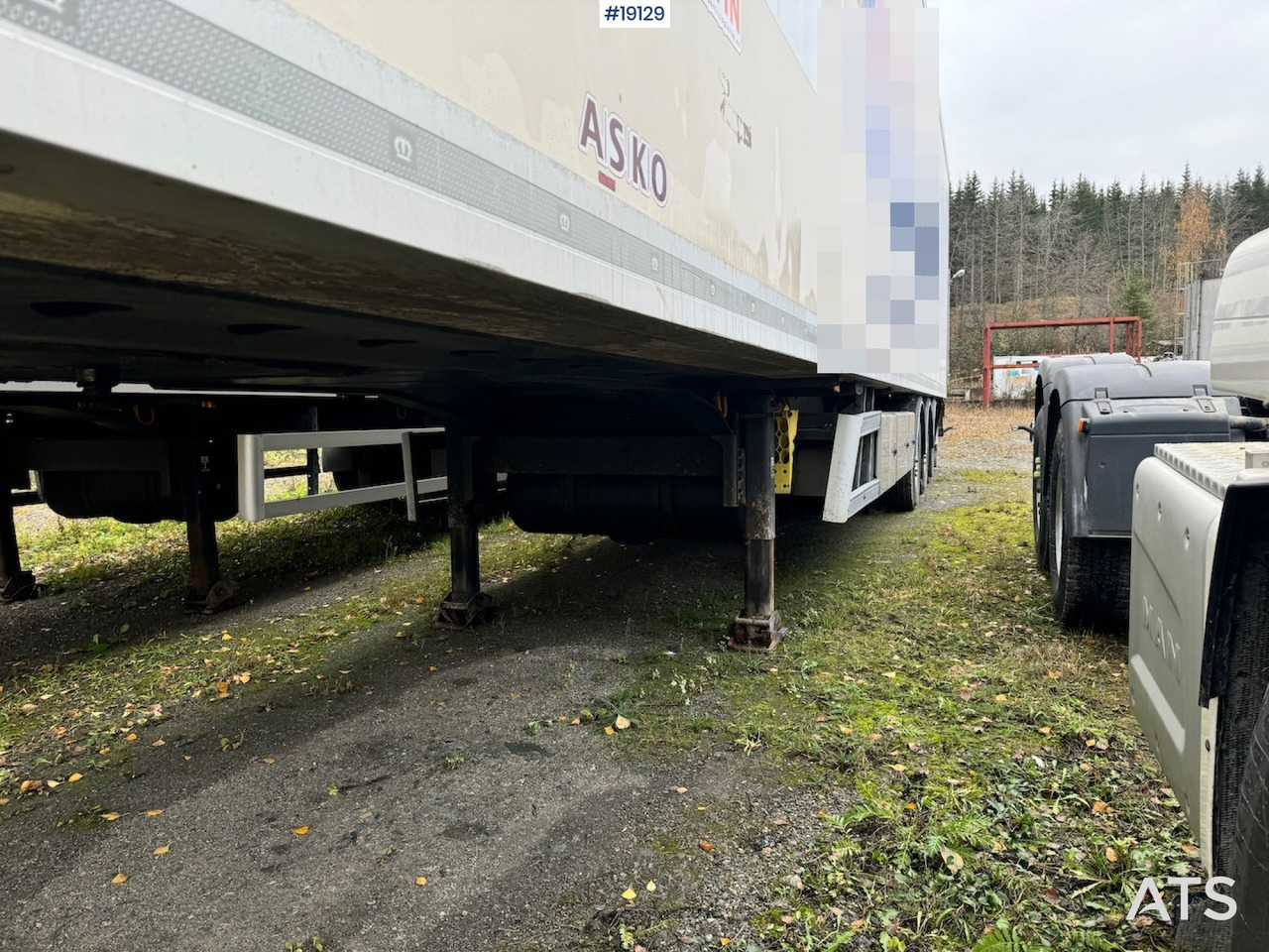 Krone Thermotrall m/ Kjøttheng - Рефрижератор напівпричіп: фото 4 Krone Thermotrall m/ Kjøttheng - Рефрижератор напівпричіп: фото 4