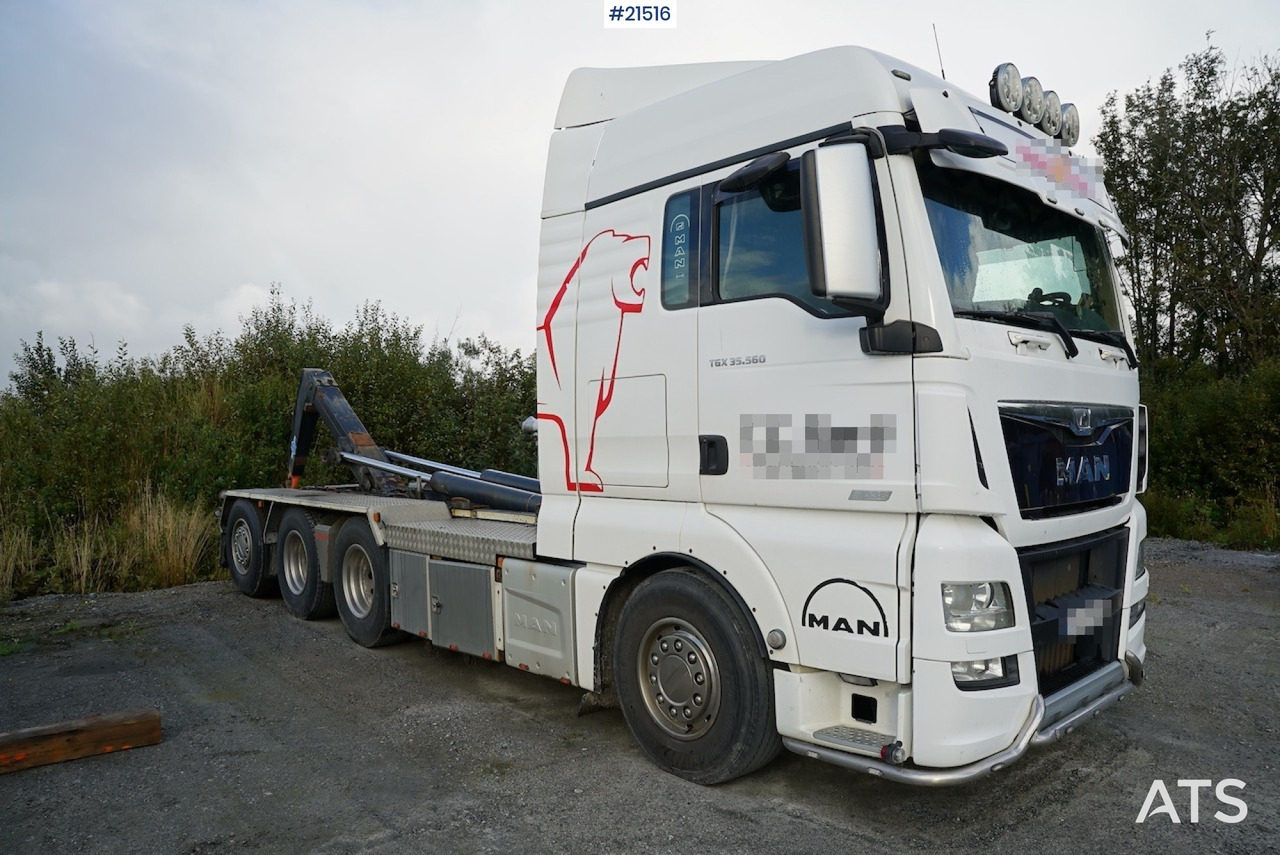 MAN Man TGX 35.560 8x4 tridem krokbil - Гаковий мультиліфт вантажівка: фото 1 MAN Man TGX 35.560 8x4 tridem krokbil - Гаковий мультиліфт вантажівка: фото 1