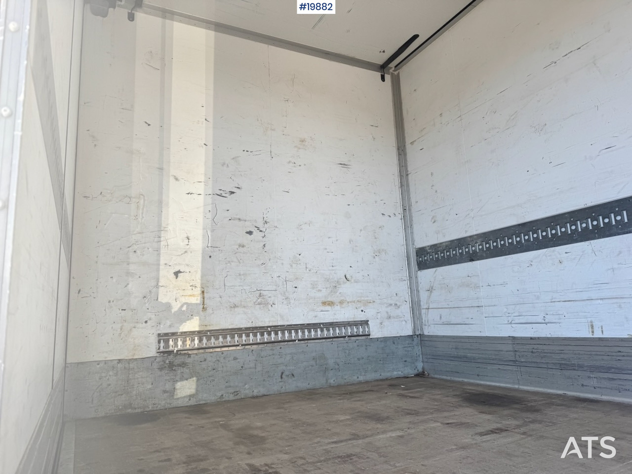 Вантажівка з закритим кузовом MAN TGM 18.290: фото 30 Вантажівка з закритим кузовом MAN TGM 18.290: фото 30