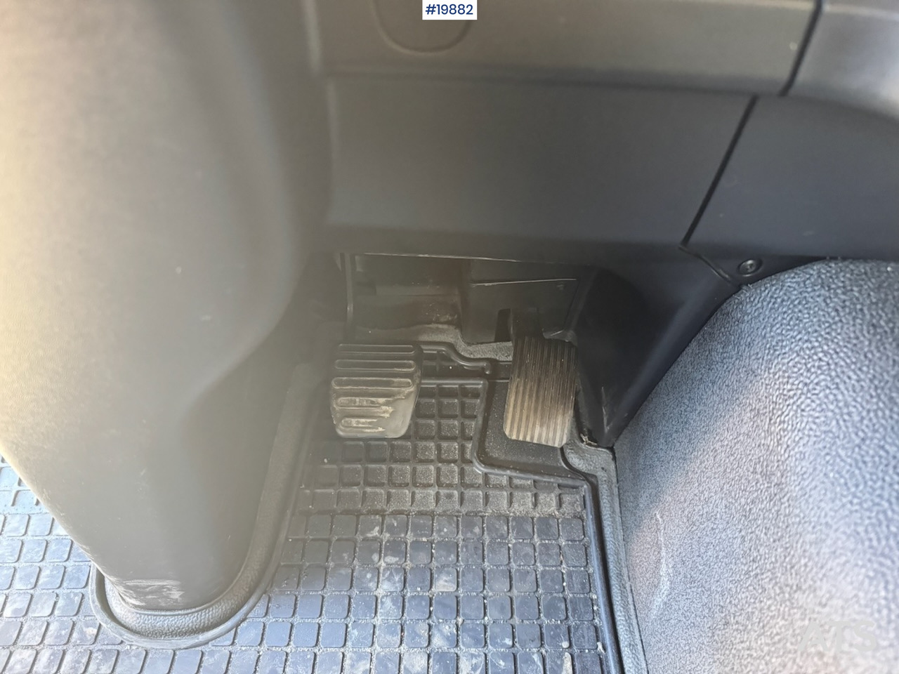 Вантажівка з закритим кузовом MAN TGM 18.290: фото 18 Вантажівка з закритим кузовом MAN TGM 18.290: фото 18