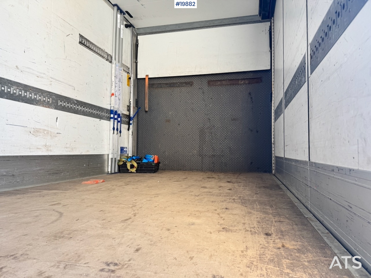 Вантажівка з закритим кузовом MAN TGM 18.290: фото 29 Вантажівка з закритим кузовом MAN TGM 18.290: фото 29