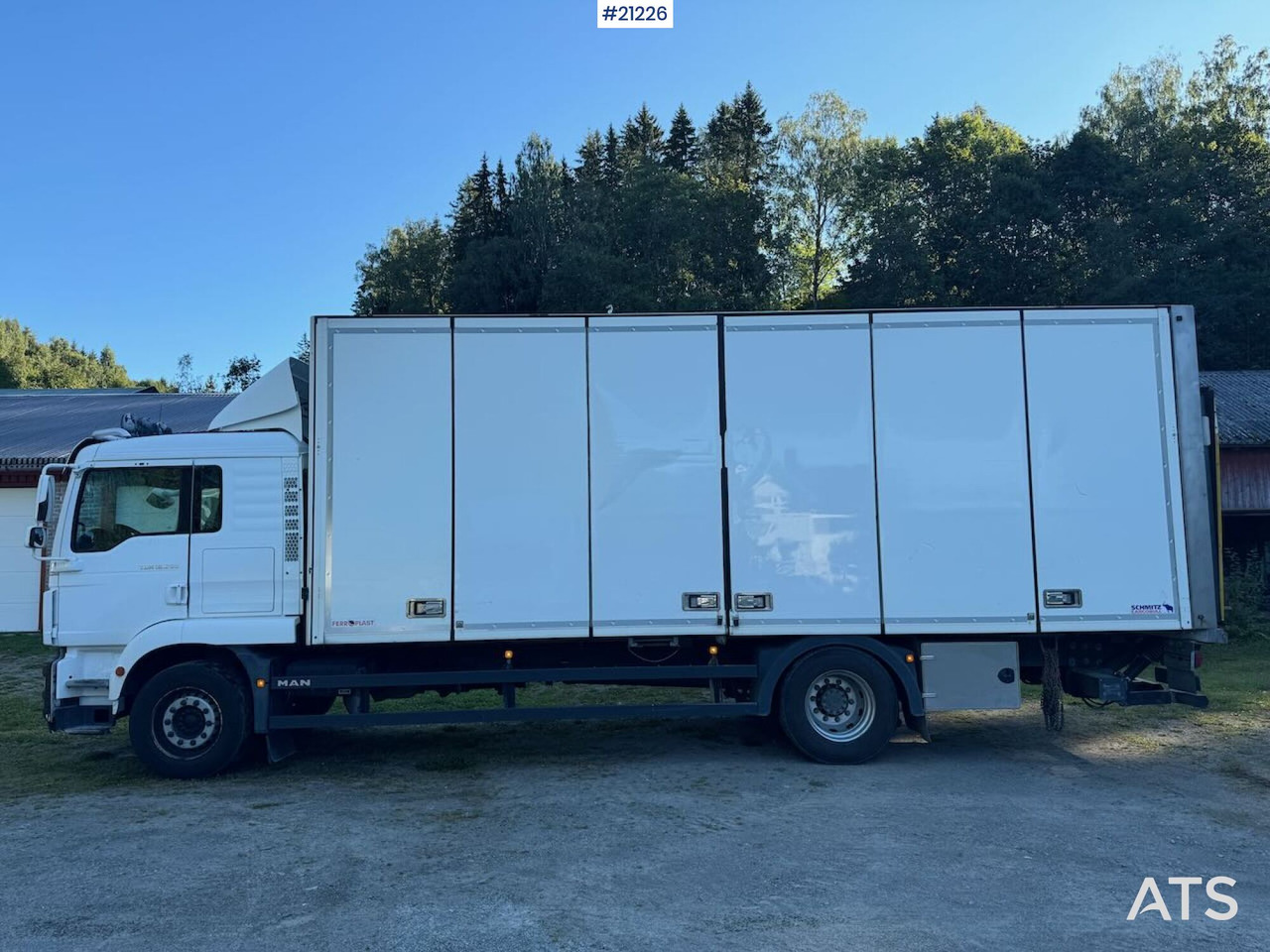 MAN TGM - Вантажівка з закритим кузовом: фото 3 MAN TGM - Вантажівка з закритим кузовом: фото 3