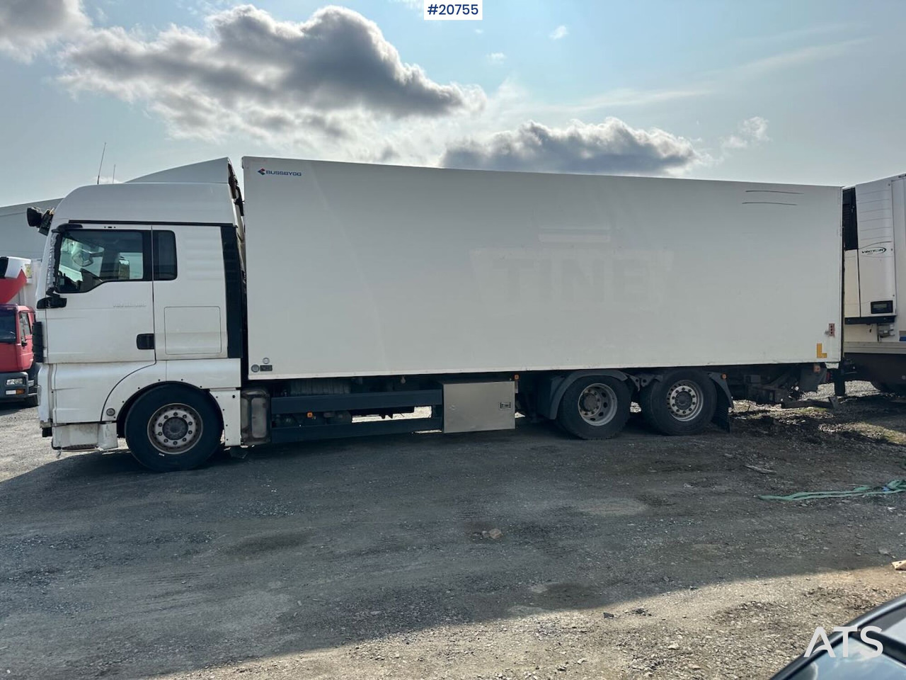 MAN TGX 26.480 6x2 skapbil m/ Bussbygg skap og lift - Вантажівка з закритим кузовом: фото 5 MAN TGX 26.480 6x2 skapbil m/ Bussbygg skap og lift - Вантажівка з закритим кузовом: фото 5