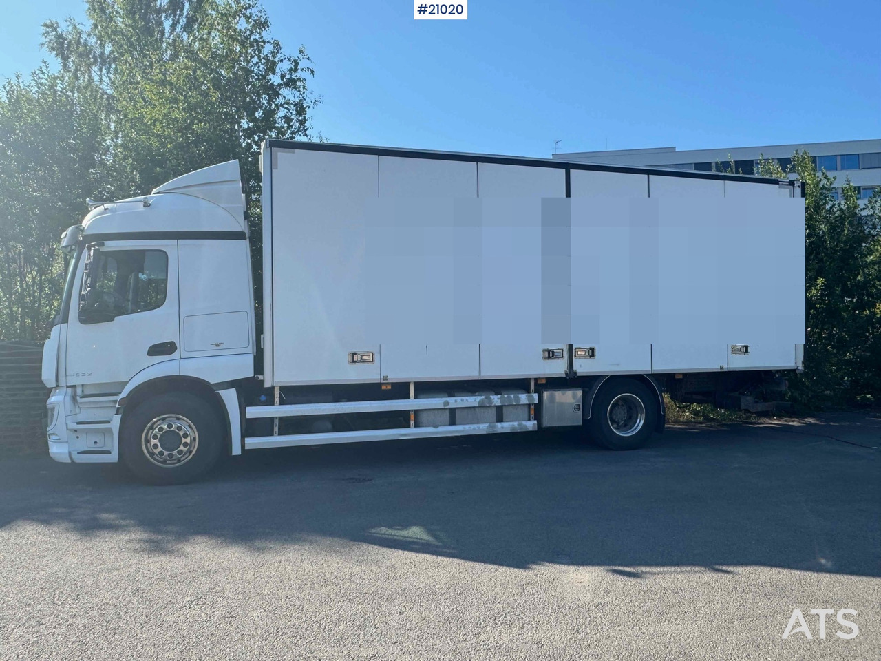 Mercedes Actros - Вантажівка з закритим кузовом: фото 3 Mercedes Actros - Вантажівка з закритим кузовом: фото 3