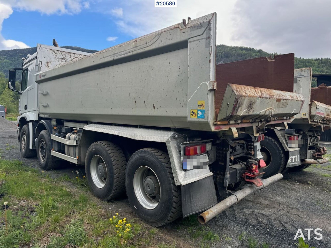 Mercedes Arocs 3258 - Самоскид вантажівка: фото 4 Mercedes Arocs 3258 - Самоскид вантажівка: фото 4