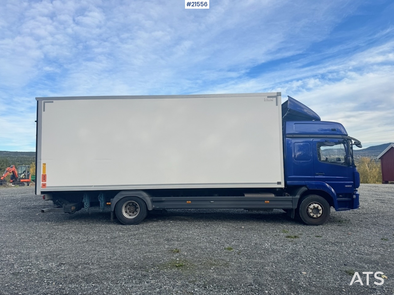 Mercedes Atego 1530 Skapbil m/ Full Sideåpning - Вантажівка з закритим кузовом: фото 2 Mercedes Atego 1530 Skapbil m/ Full Sideåpning - Вантажівка з закритим кузовом: фото 2