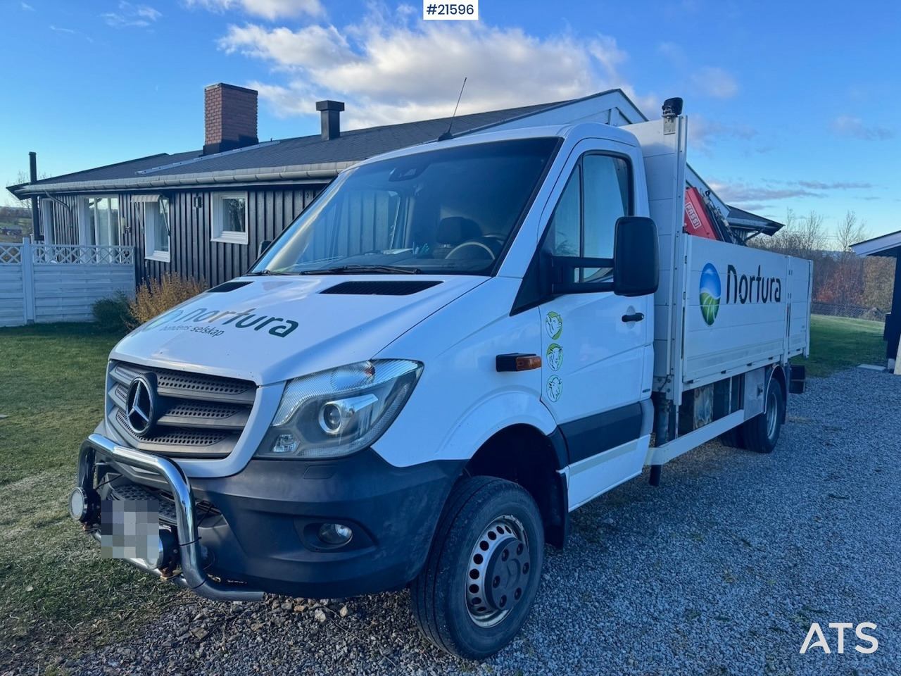 Mercedes-Benz Sprinter 519 4x4 nødslaktbil med vinsj og bakmontert Fassi kran - Суцільнометалевий фургон: фото 1 Mercedes-Benz Sprinter 519 4x4 nødslaktbil med vinsj og bakmontert Fassi kran - Суцільнометалевий фургон: фото 1