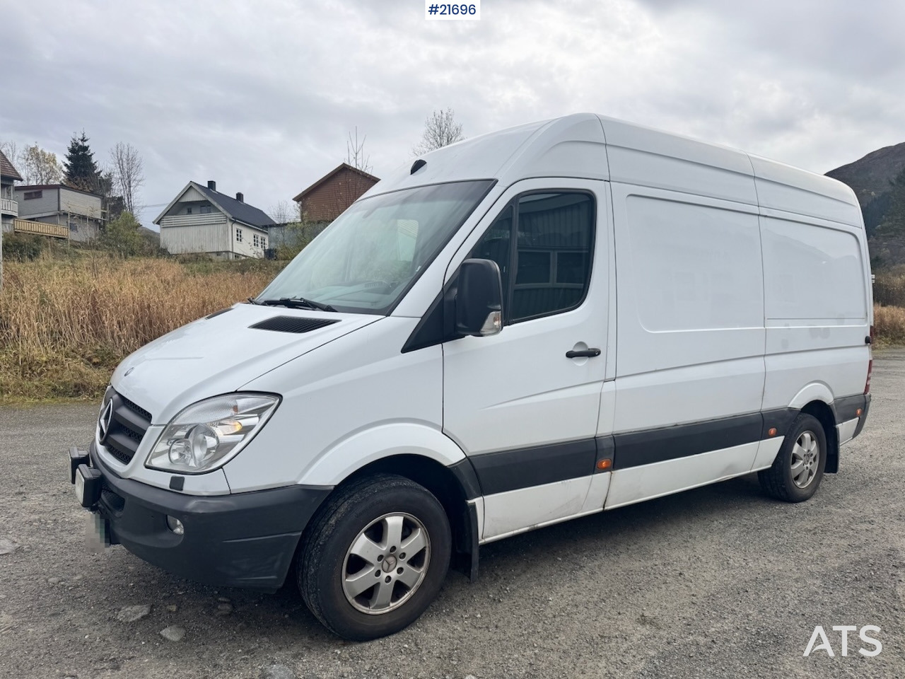 Mercedes SPRINTER - Суцільнометалевий фургон: фото 2 Mercedes SPRINTER - Суцільнометалевий фургон: фото 2