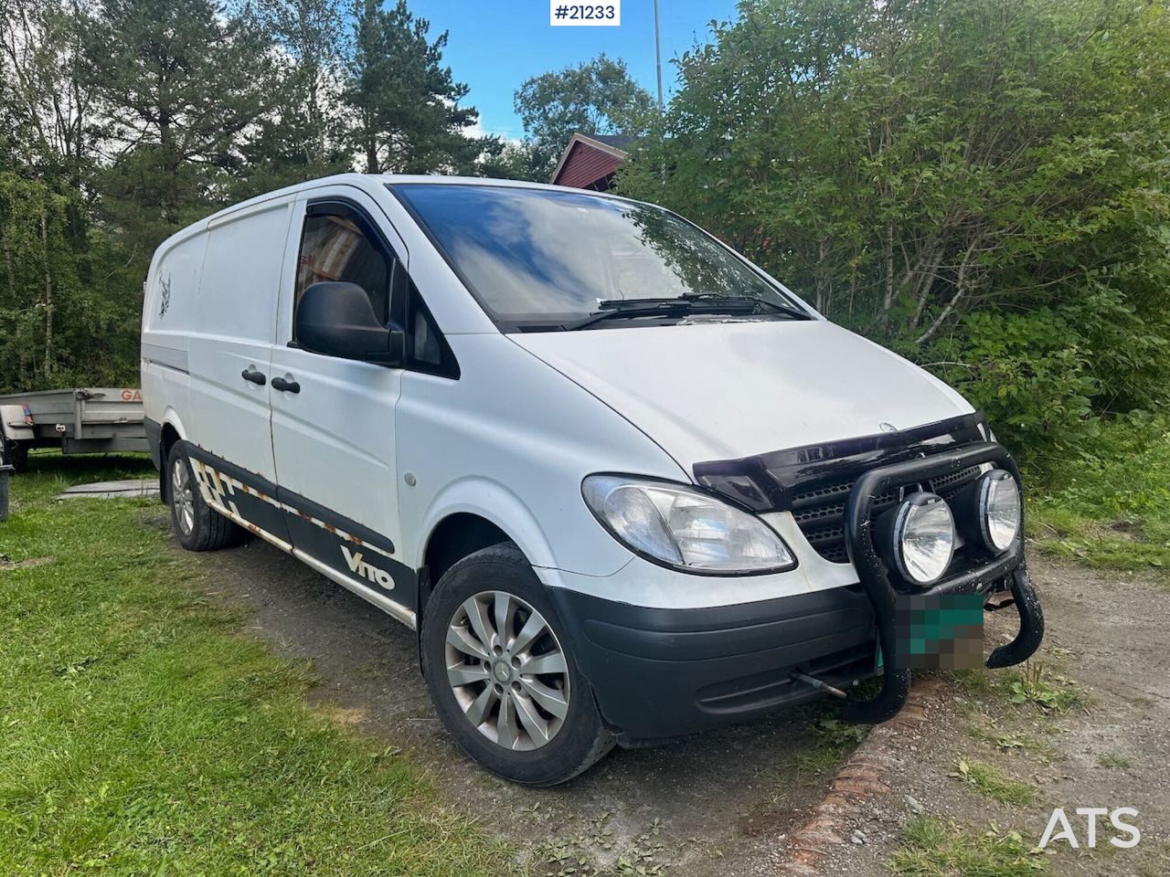 Mercedes VITO - Суцільнометалевий фургон: фото 4 Mercedes VITO - Суцільнометалевий фургон: фото 4