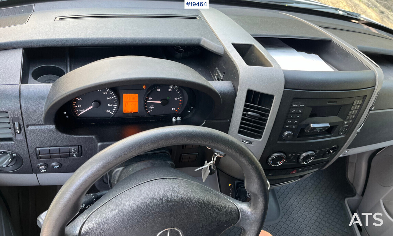 Вантажівка з закритим кузовом Mercedes sprinter 316CDI: фото 10
