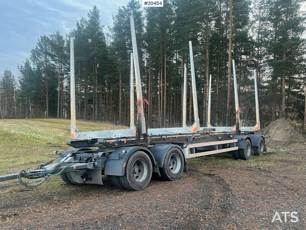 Mjølby Mjøby Tømmerhenger - Причіп лісовоз: фото 1 Mjølby Mjøby Tømmerhenger - Причіп лісовоз: фото 1