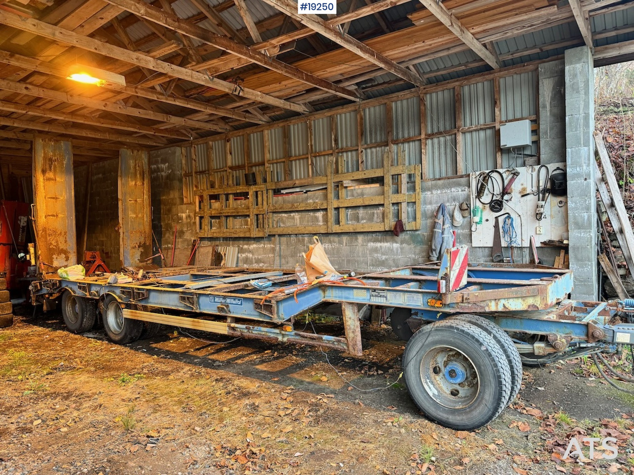 Mueller maskinslep - Низькорамна платформа напівпричіп: фото 3 Mueller maskinslep - Низькорамна платформа напівпричіп: фото 3