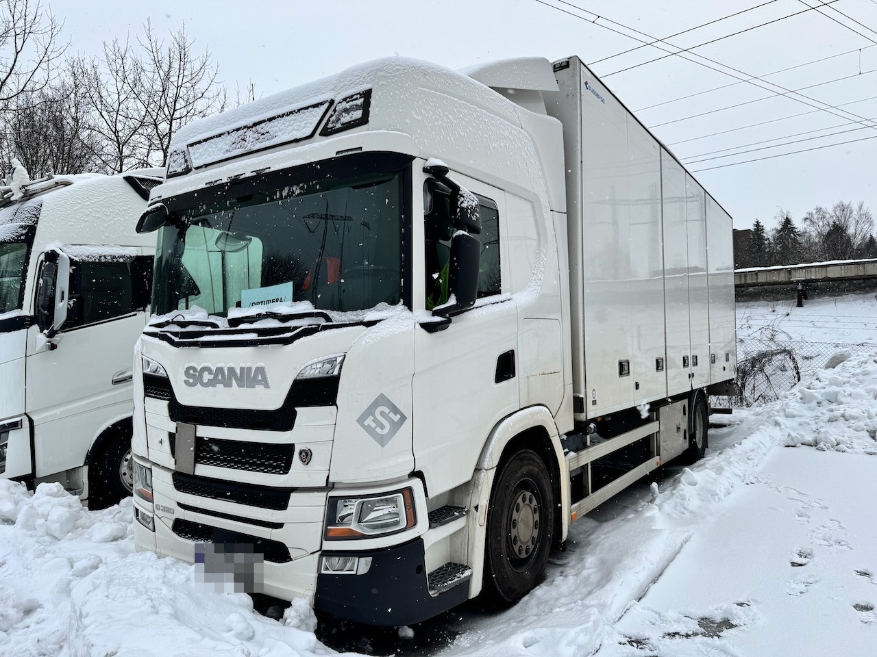 Scania G320 - Вантажівка з закритим кузовом: фото 1 Scania G320 - Вантажівка з закритим кузовом: фото 1