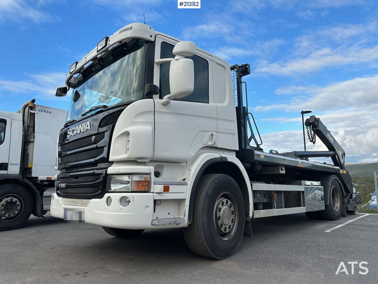 Scania P280 - Скіповий навантажувач вантажівка: фото 1 Scania P280 - Скіповий навантажувач вантажівка: фото 1