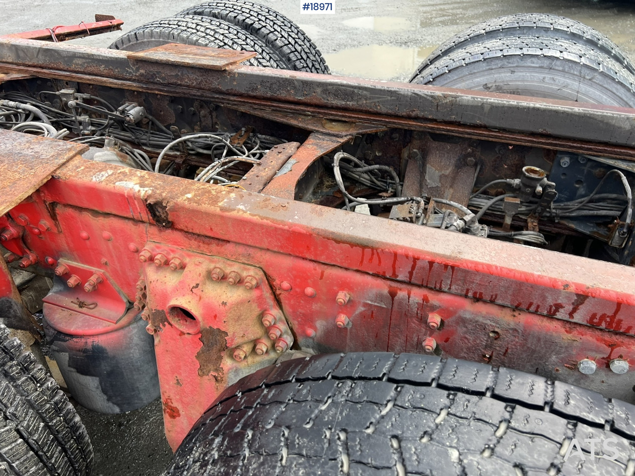 Вантажівка шасі Scania R164: фото 19