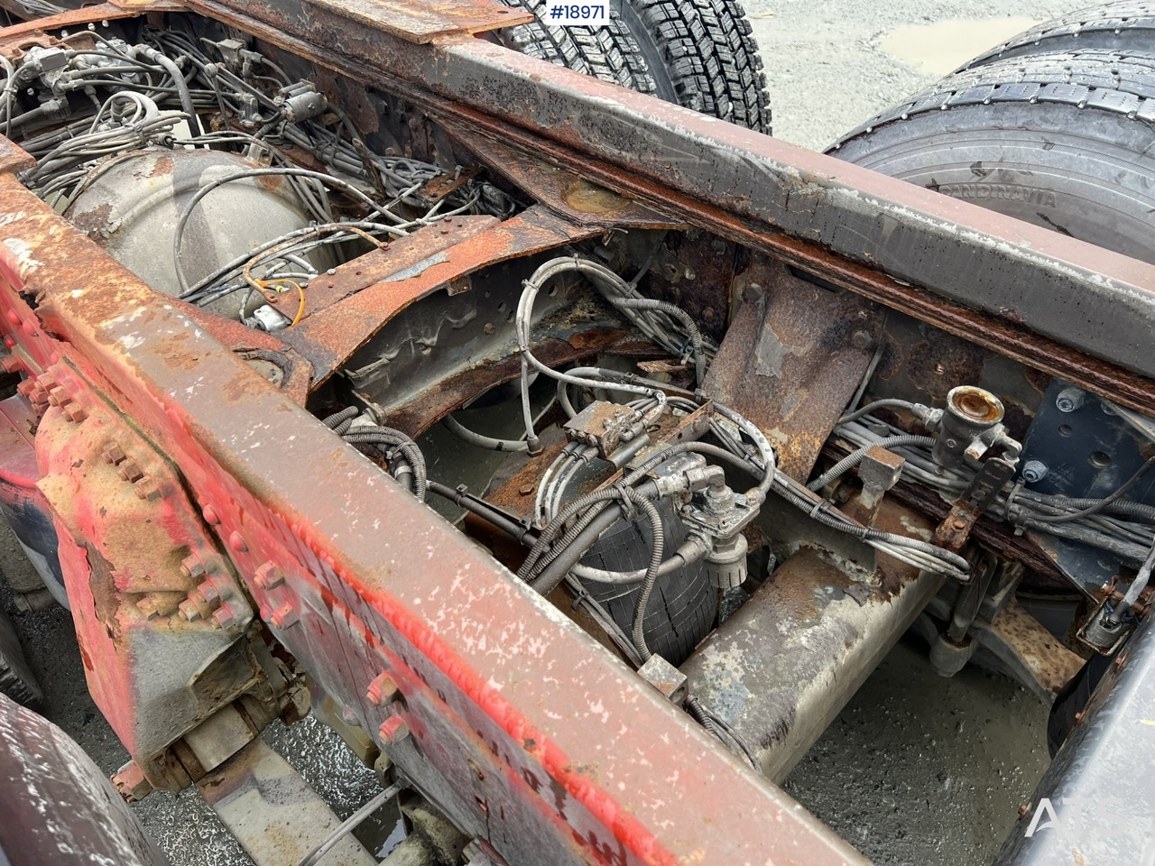 Вантажівка шасі Scania R164: фото 25