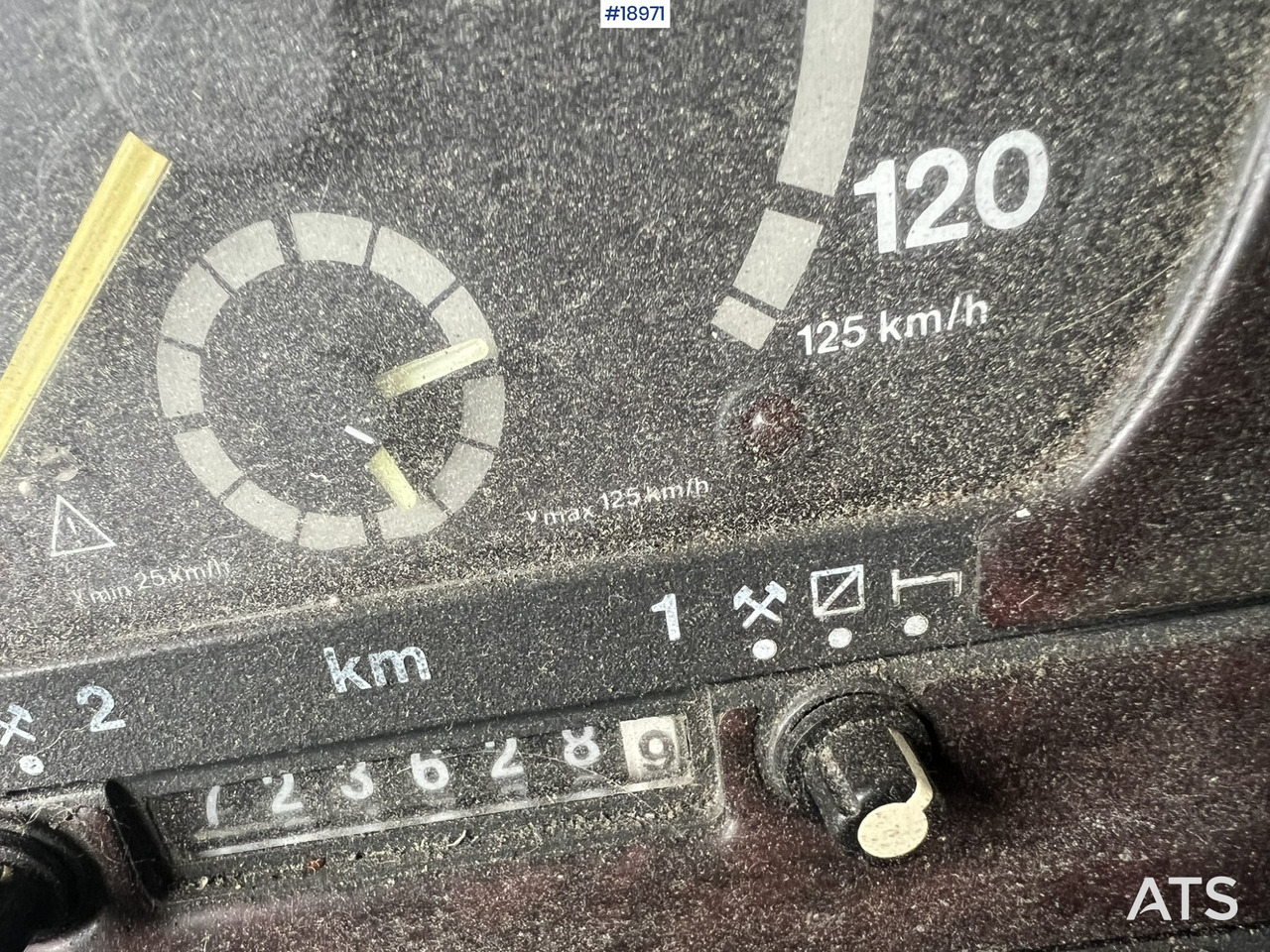 Вантажівка шасі Scania R164: фото 36