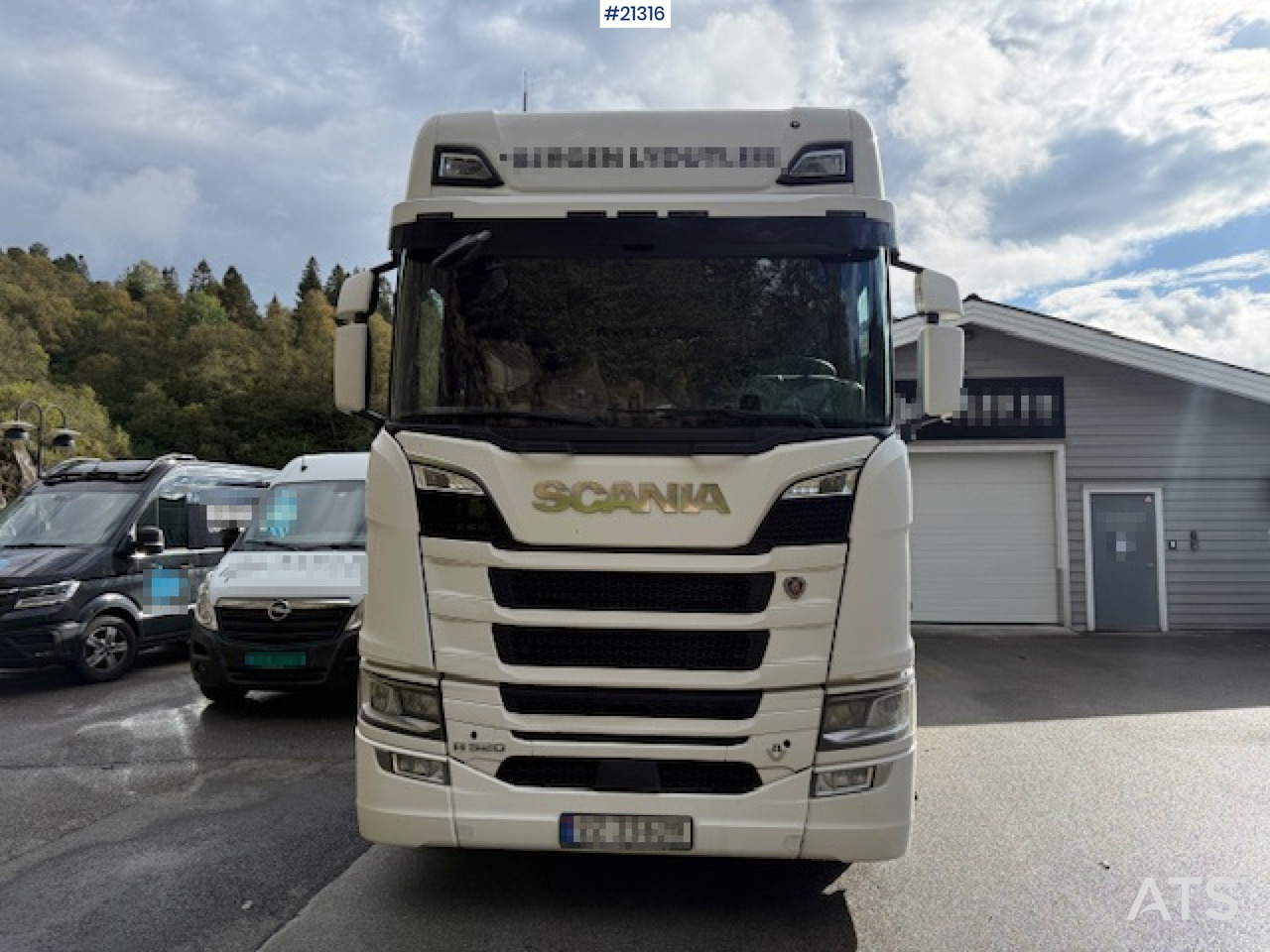 Scania R520 - Вантажівка з закритим кузовом: фото 2 Scania R520 - Вантажівка з закритим кузовом: фото 2