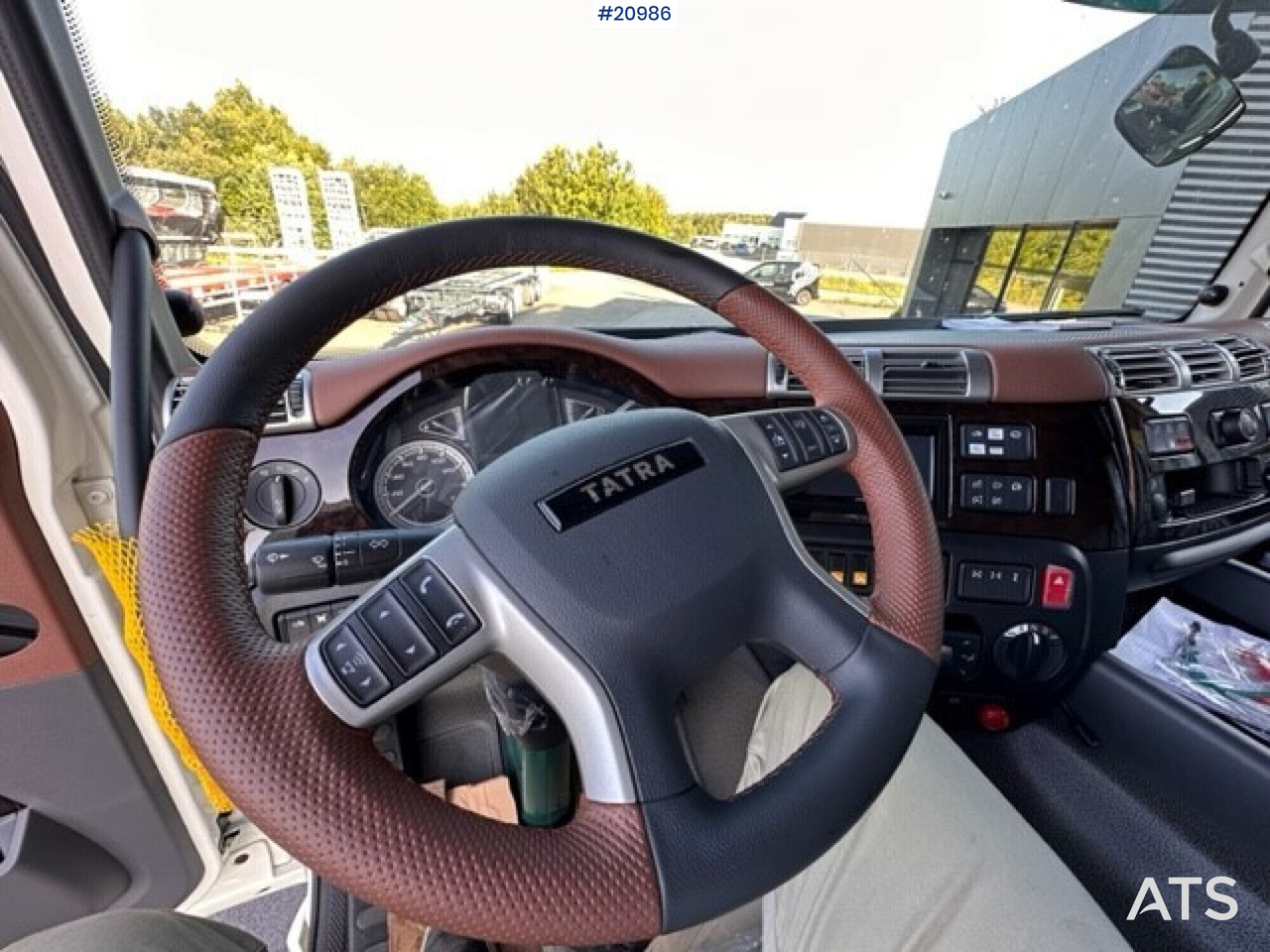 Самоскид вантажівка Tatra 8P6R43: фото 13