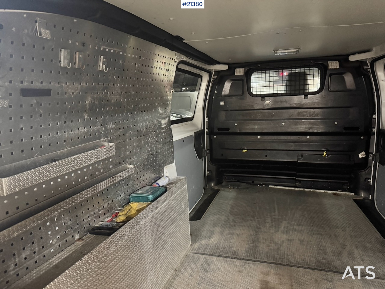 Toyota proace - Суцільнометалевий фургон: фото 4 Toyota proace - Суцільнометалевий фургон: фото 4