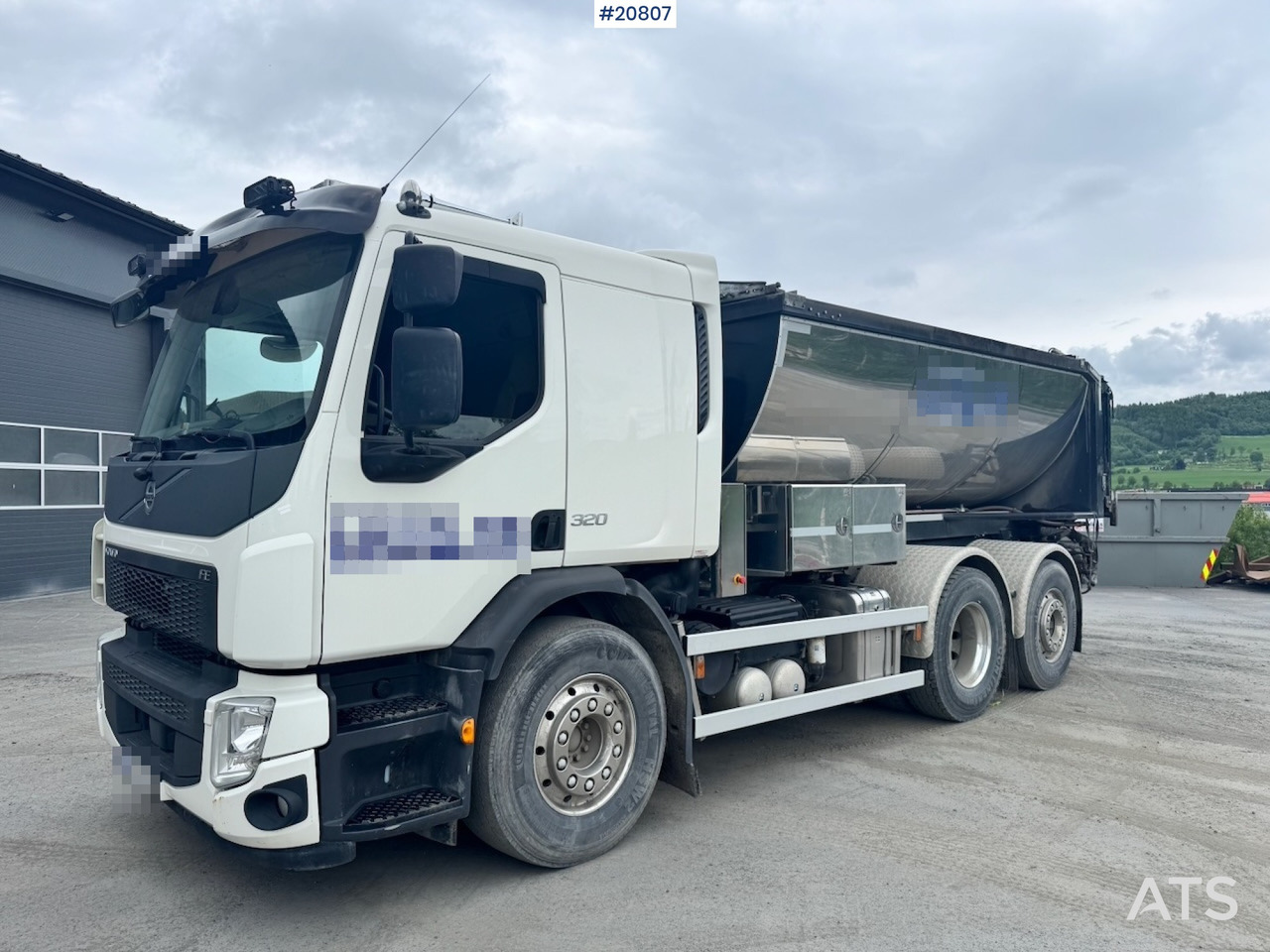 Volvo FE320 - Вантажівка, Асфальтоукладальна машина: фото 3 Volvo FE320 - Вантажівка, Асфальтоукладальна машина: фото 3