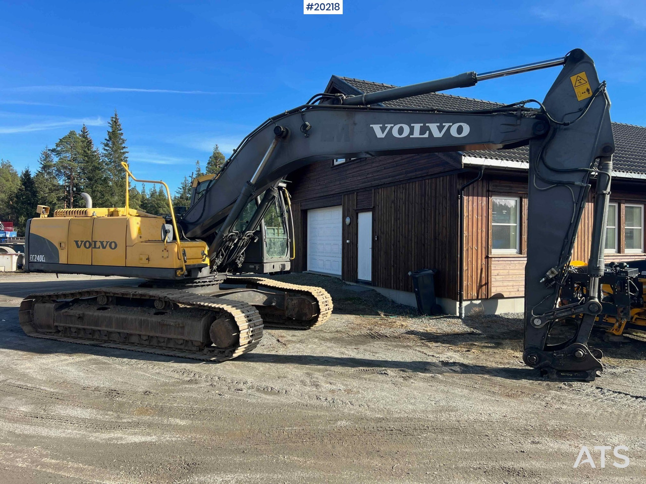 Volvo EC240CL - Екскаватор: фото 3 Volvo EC240CL - Екскаватор: фото 3