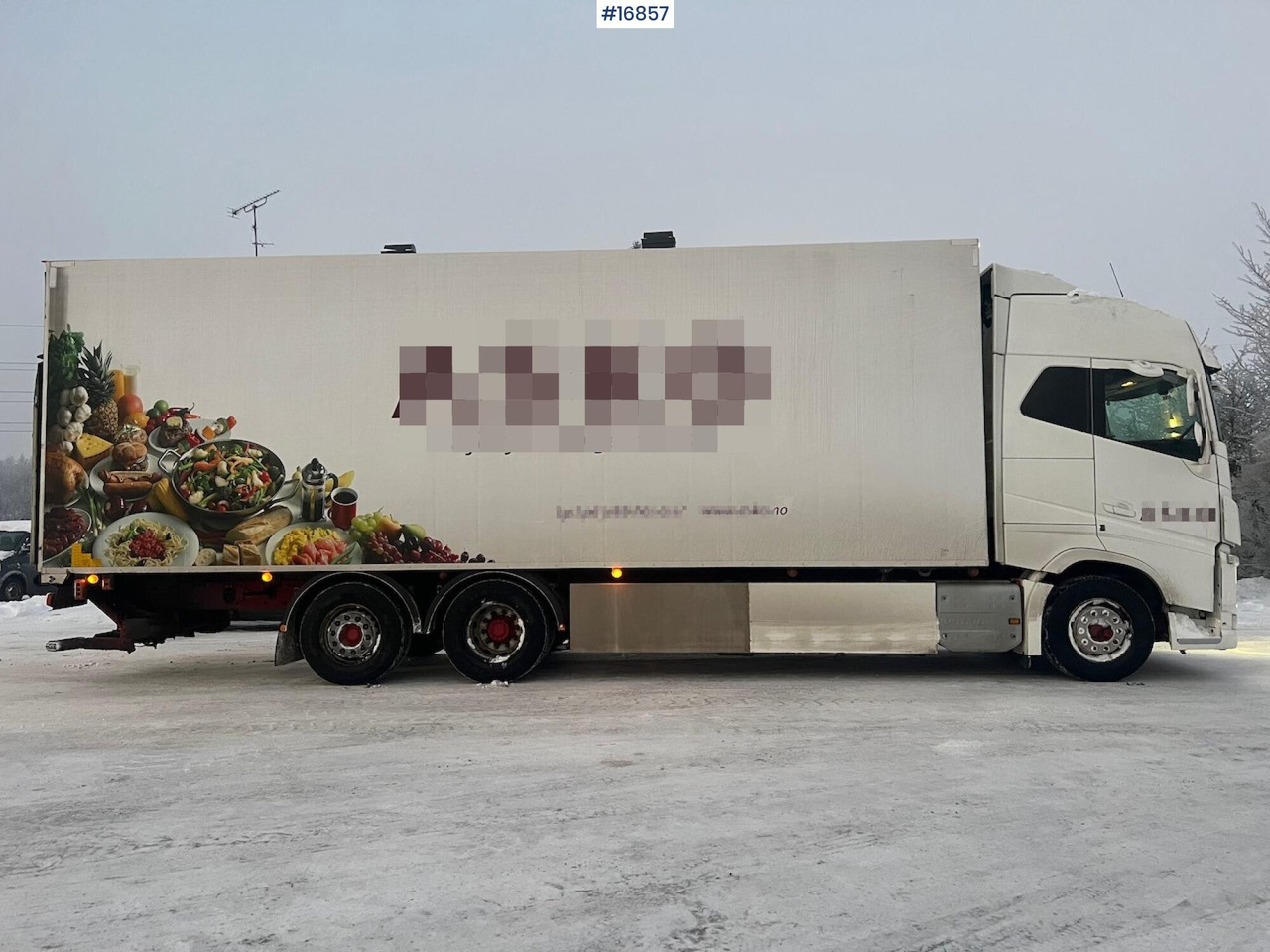 Volvo FH540 - Вантажівка з закритим кузовом: фото 3 Volvo FH540 - Вантажівка з закритим кузовом: фото 3